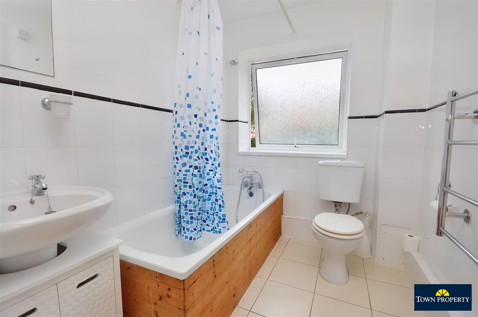 Property Details for St. Annes Road Eastbourne BN21 2HH Town